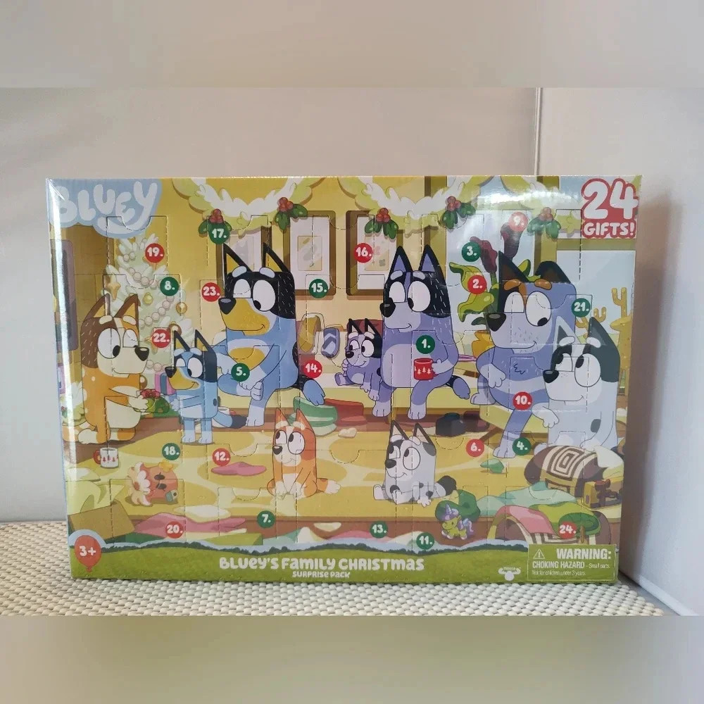 Bluey's Family Christmas Advent Calendar 24 gifts NWT